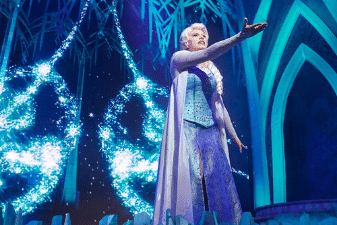 Attend the Frozen show at Disneyland Paris